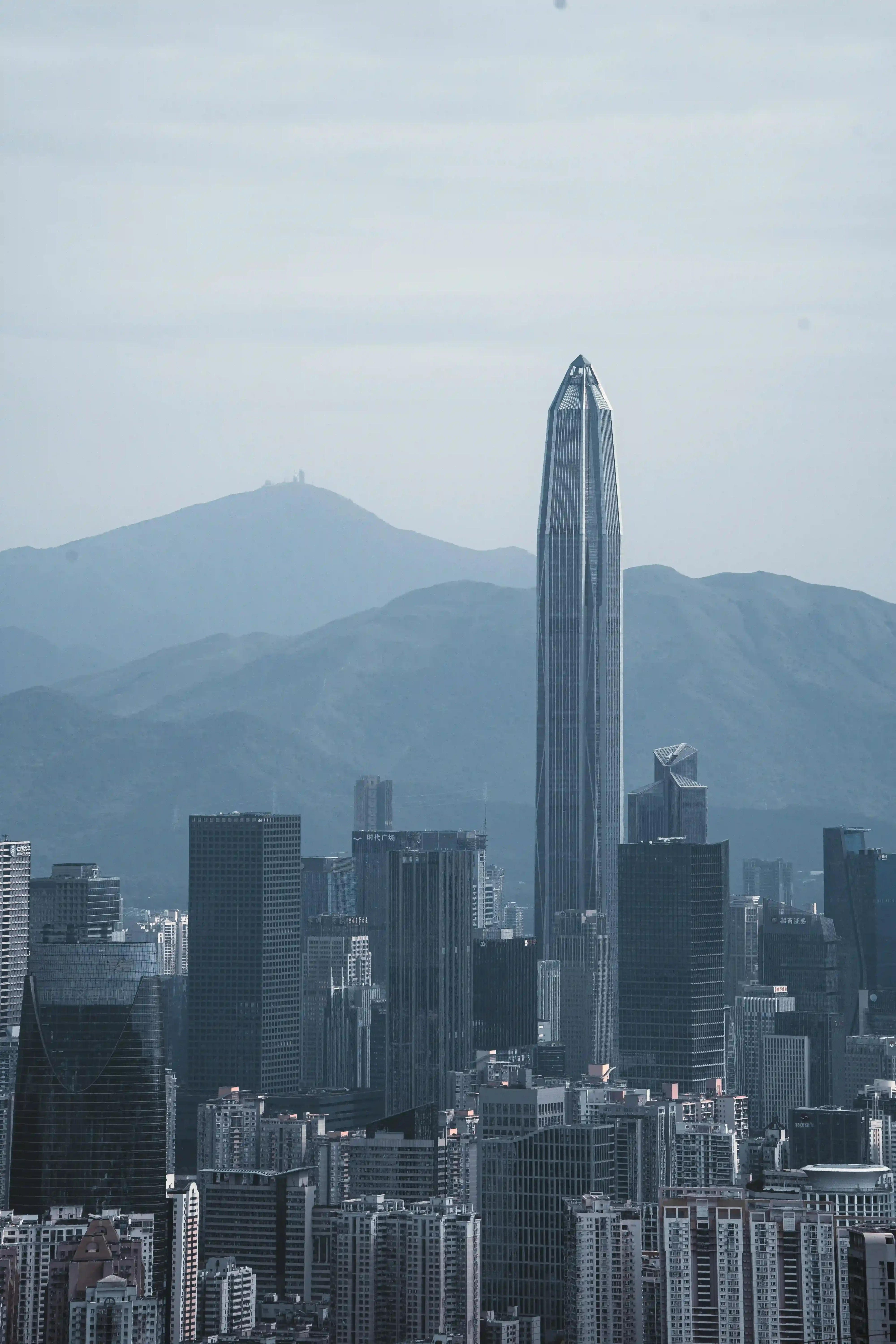 Ping An Finance Center: Fun Facts and Information Ping An Finance Center: Fun Facts and Information ping an international finance centre china shenzhen skyscraper tall architecture