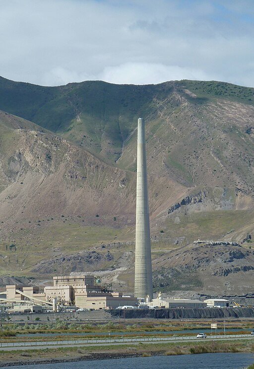 The 5 Tallest Chimneys in the World Kennecott Smokestack