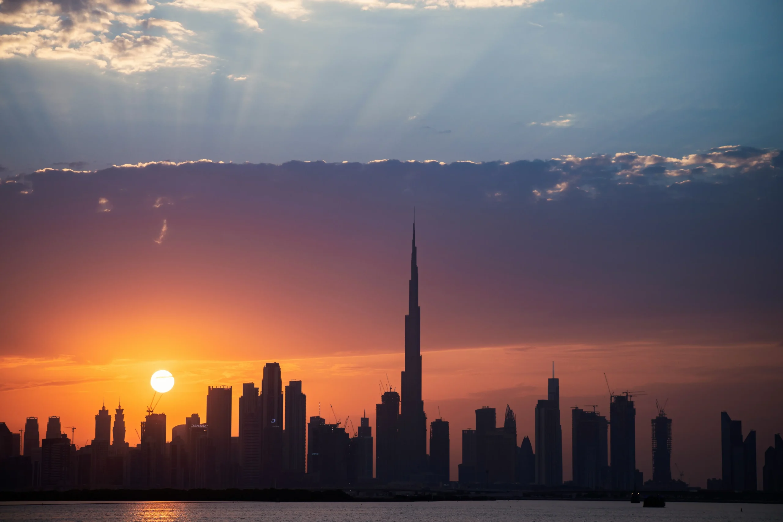 Top 10 Countries with the Most Skyscrapers in the World 2025 Beautiful photo of the Dubai skyline at sunset