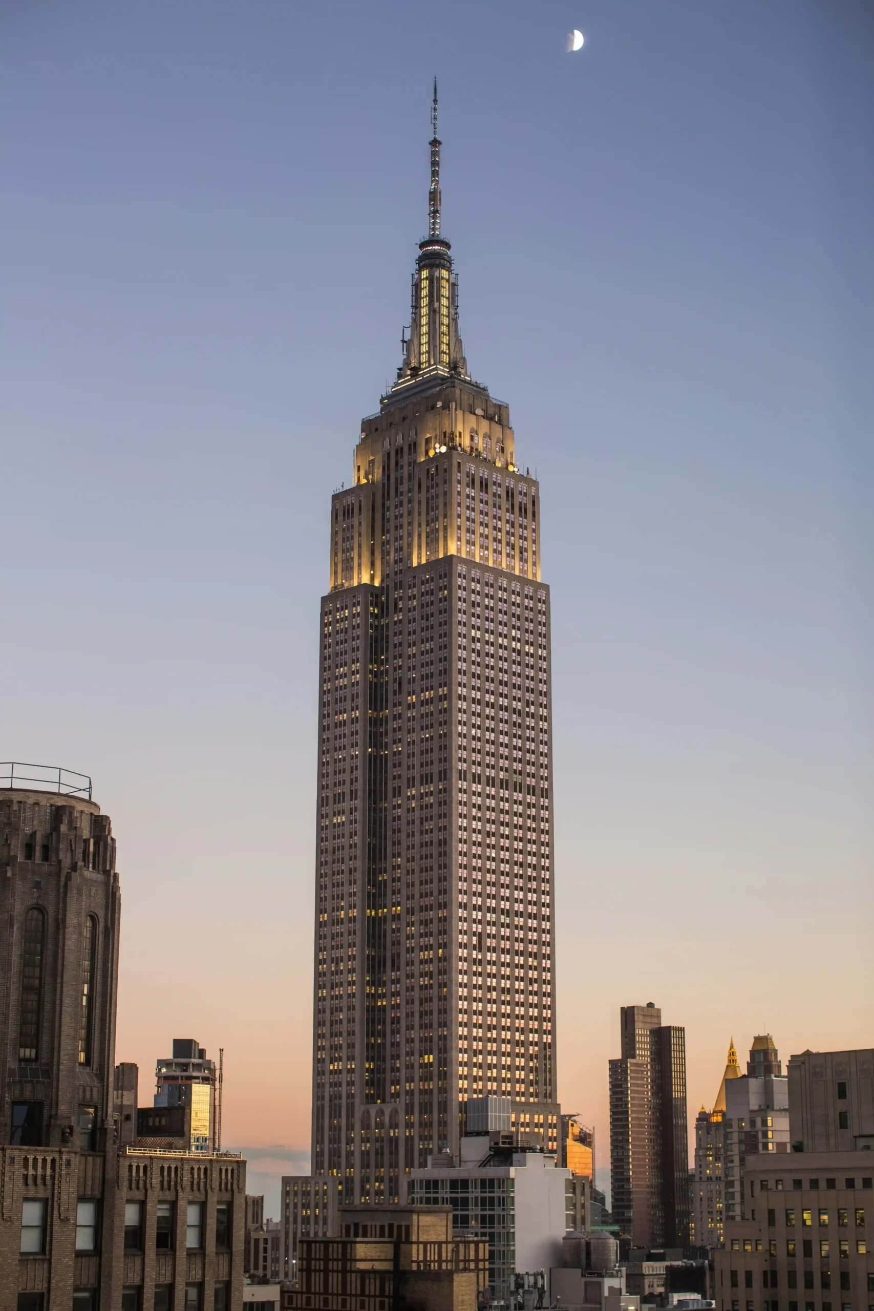 10 Tallest Buildings in the USA (2025) Empire State Building NYC
