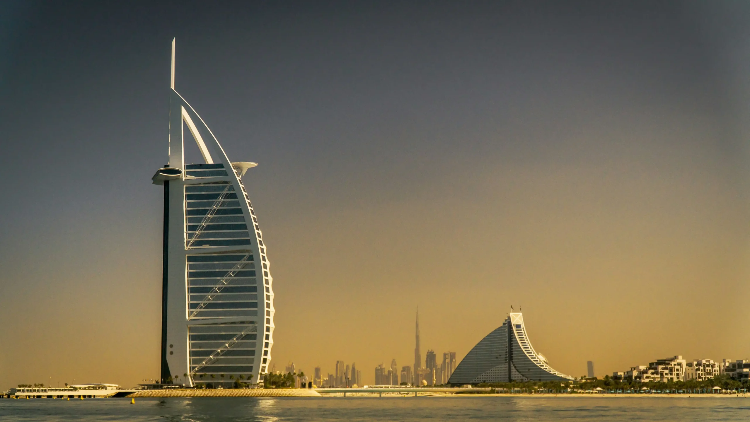 Burj Al Arab Facts and Information
